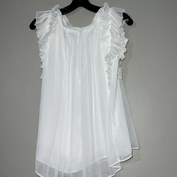 White House Black Market MICRO PLEATED SHELL - Picture 6 of 8